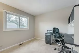 4491 Thornbark Dr, Hoffman Estates, IL 60192 - Photo 30