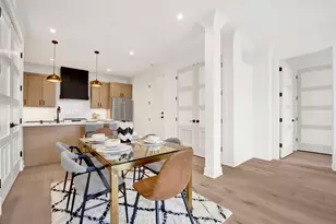 5630 N Broadway St, Chicago, IL 60660 - Photo 6