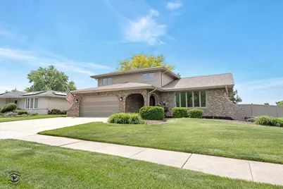 15102 Sunset Ridge Drive, Orland Park, IL 60462 - Photo 1