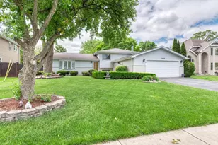 768 George St, Bensenville, IL 60106 - Photo 2