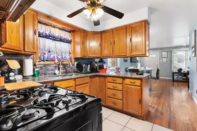 9042 S Ellis Avenue, Chicago, IL 60619 - Photo 8