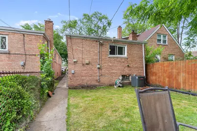 9042 S Ellis Avenue, Chicago, IL 60619 - Photo 20