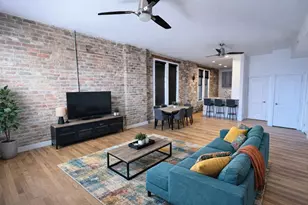 2165 N Clybourn Ave, Chicago, IL 60614 - Photo 2