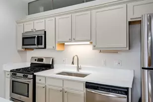 1200 W Monroe St, Chicago, IL 60607 - Photo 6