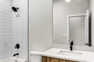4906 S St Lawrence Ave, Chicago, IL 60615 - Photo 12