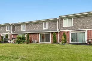 15 Cour Deauville, Palos Hills, IL 60465 - Photo 30