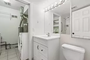 15 Cour Deauville, Palos Hills, IL 60465 - Photo 16