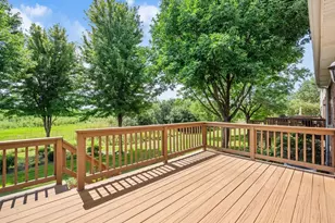 134 Chestnut Hills Cir, Burr Ridge, IL 60527 - Photo 28
