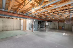 134 Chestnut Hills Cir, Burr Ridge, IL 60527 - Photo 26