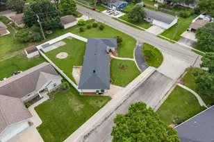211 W Willow St, Fairbury, IL 61739 - Photo 50