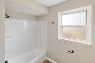 1339 Heather Rd, Homewood, IL 60430 - Photo 16