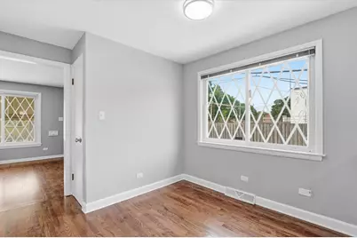 5515 S Oakley Avenue, Chicago, IL 60636 - Photo 4