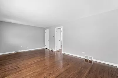 5515 S Oakley Avenue, Chicago, IL 60636 - Photo 10