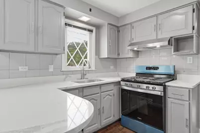 5515 S Oakley Avenue, Chicago, IL 60636 - Photo 6