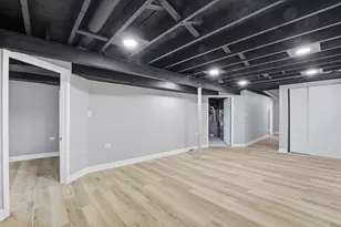 5515 S Oakley Ave, Chicago, IL 60636 - Photo 14