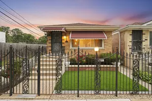 5515 S Oakley Ave, Chicago, IL 60636 - Photo 1