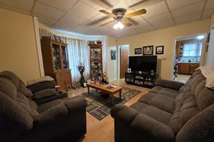 102 N Central Ave, Ladd, IL 61329 - Photo 4