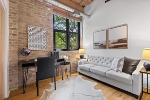 1670 N Claremont Ave, Chicago, IL 60647 - Photo 14