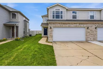 4621 Copper Ridge Road, Champaign, IL 61822 - Photo 1