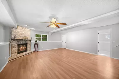 307 Terry Lane, Bloomingdale, IL 60108 - Photo 16