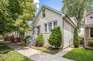 11215 S Sawyer Ave, Chicago, IL 60655 - Photo 2