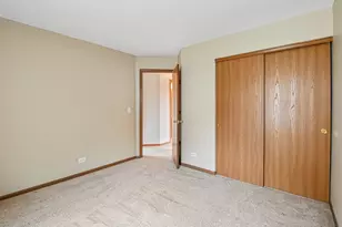 971 Lakestone Ln, Aurora, IL 60504 - Photo 16
