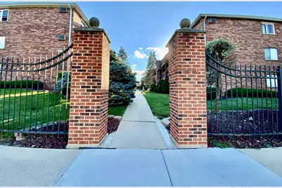 14810 S Kilpatrick Avenue #411, Midlothian, IL 60445 - Photo 2
