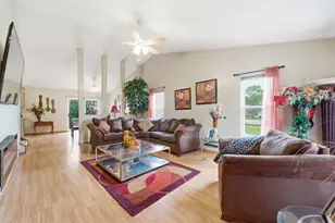1611 Lake Pointe Ct, Plainfield, IL 60586 - Photo 4