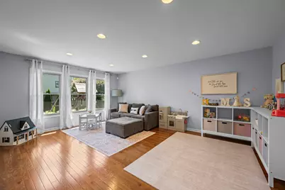 4017 N Walnut Avenue, Arlington Heights, IL 60004 - Photo 10
