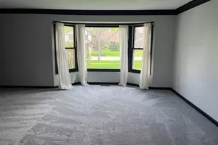 1914 Howard St, Wheaton, IL 60187 - Photo 12