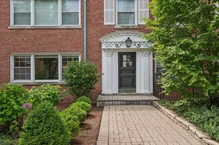2246 Sherman Ave, Evanston, IL 60201 - Photo 2