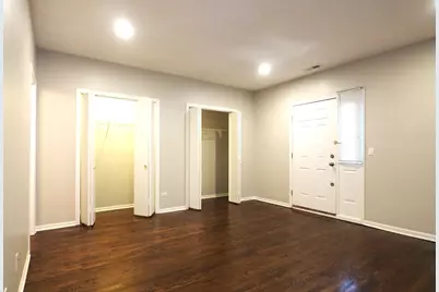1442 W Melrose Street, Chicago, IL 60657 - Photo 8