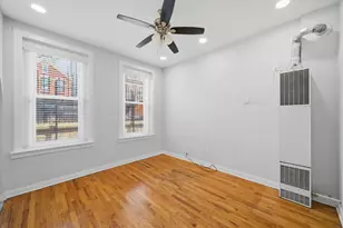 2125 W 18th Pl, Chicago, IL 60608 - Photo 4