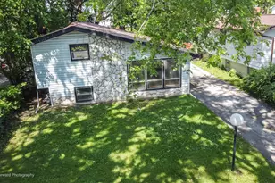16510 Winchester Ave, Markham, IL 60428 - Photo 2