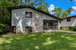 16510 Winchester Ave, Markham, IL 60428 - Photo 4