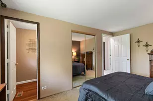 616 Grace Ln, Schaumburg, IL 60193 - Photo 18