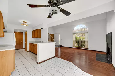1040 N Knollwood Drive, Palatine, IL 60067 - Photo 6