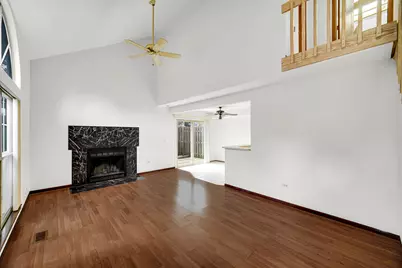 1040 N Knollwood Drive, Palatine, IL 60067 - Photo 2