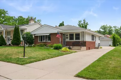 551 S Poplar Avenue, Elmhurst, IL 60126 - Photo 1