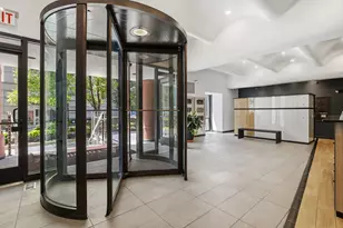 345 N Canal St, Chicago, IL 60606 - Photo 22