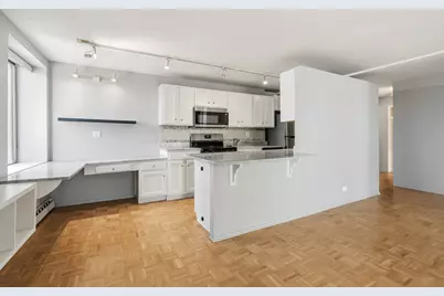 345 N Canal Street #1204, Chicago, IL 60606 - Photo 8