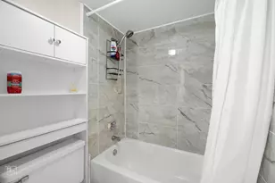 6820 Joliet Rd, Indian Head Park, IL 60525 - Photo 8