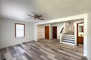 1409 Kelly St, Streator, IL 61364 - Photo 2