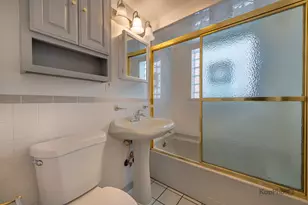 10933 S Avenue H, Chicago, IL 60617 - Photo 20