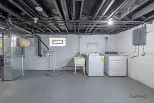 10933 S Avenue H, Chicago, IL 60617 - Photo 24
