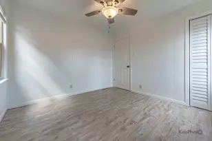 10933 S Avenue H, Chicago, IL 60617 - Photo 12