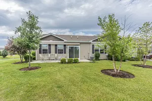 1116 Crestview Ln, Pingree Grove, IL 60140 - Photo 4
