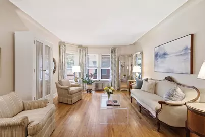 6751 N Artesian Avenue #1C, Chicago, IL 60645 - Photo 4
