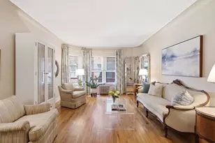 6751 N Artesian Ave, Chicago, IL 60645 - Photo 4
