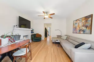 908 W Sunnyside Ave, Chicago, IL 60640 - Photo 8
